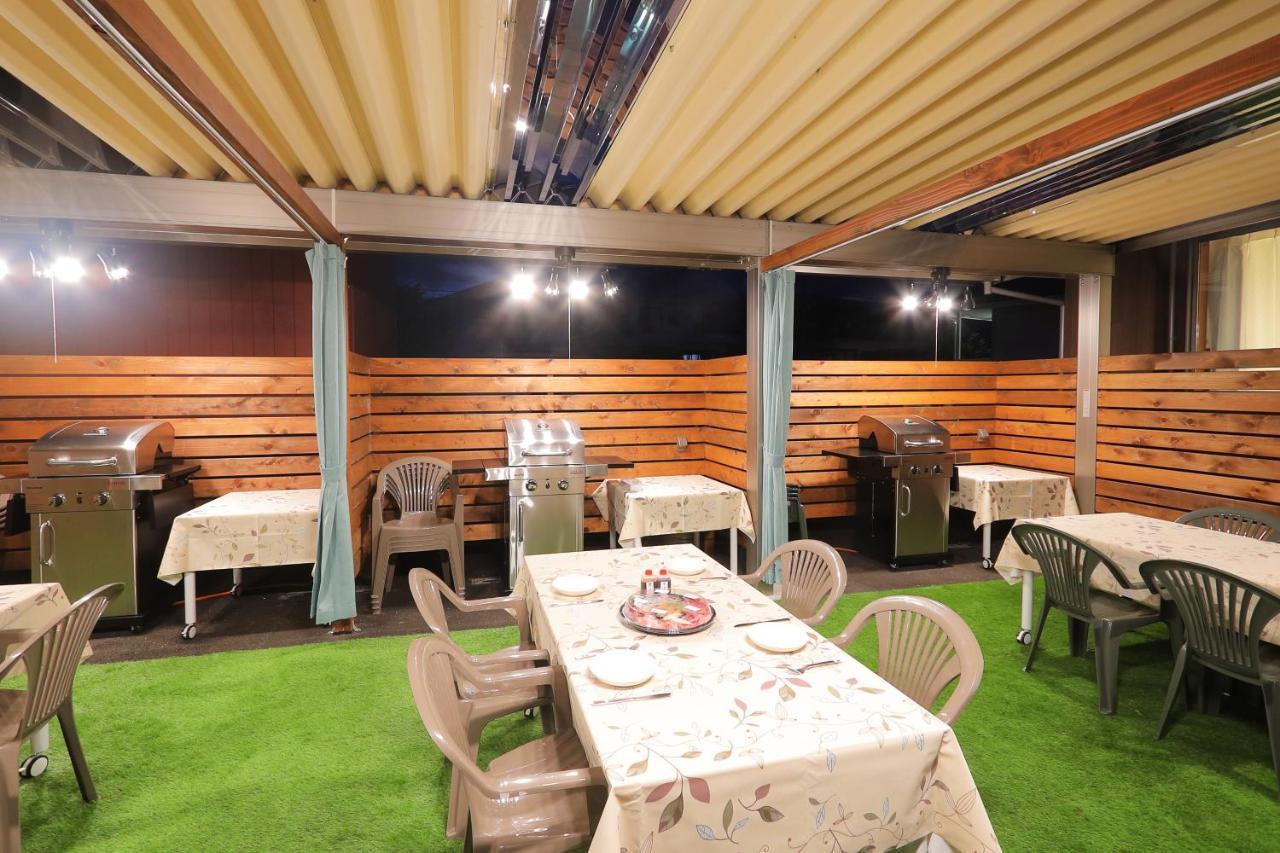 Villas Fujiyoshida Luaran gambar